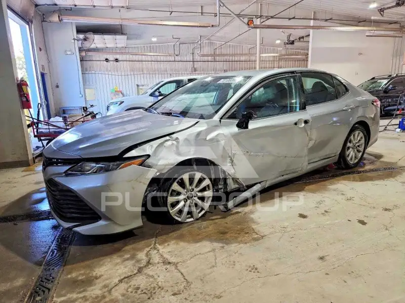 2020 Toyota CAMRY фото