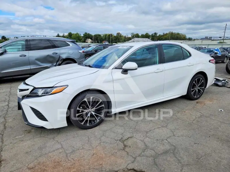 2020 Toyota CAMRY photo