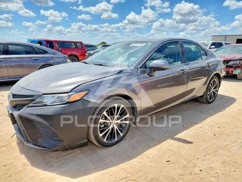 2020 Toyota CAMRY photo