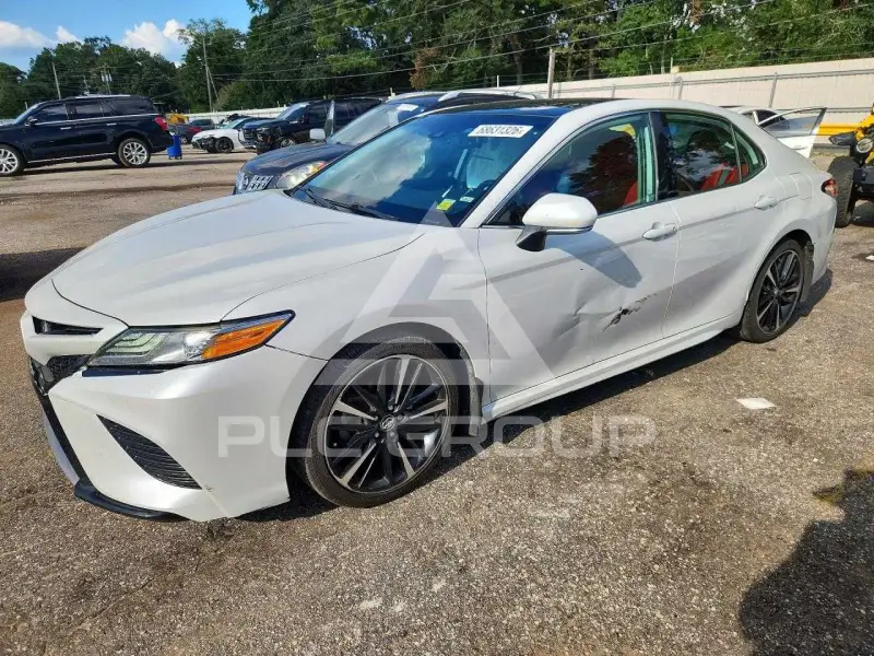 2020 Toyota CAMRY фото