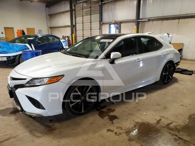 2020 Toyota CAMRY фото