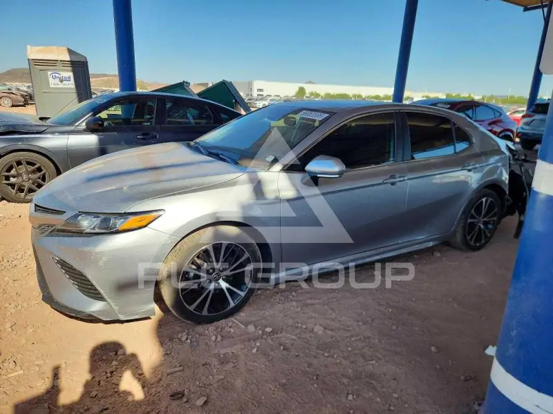 2020 Toyota CAMRY фото