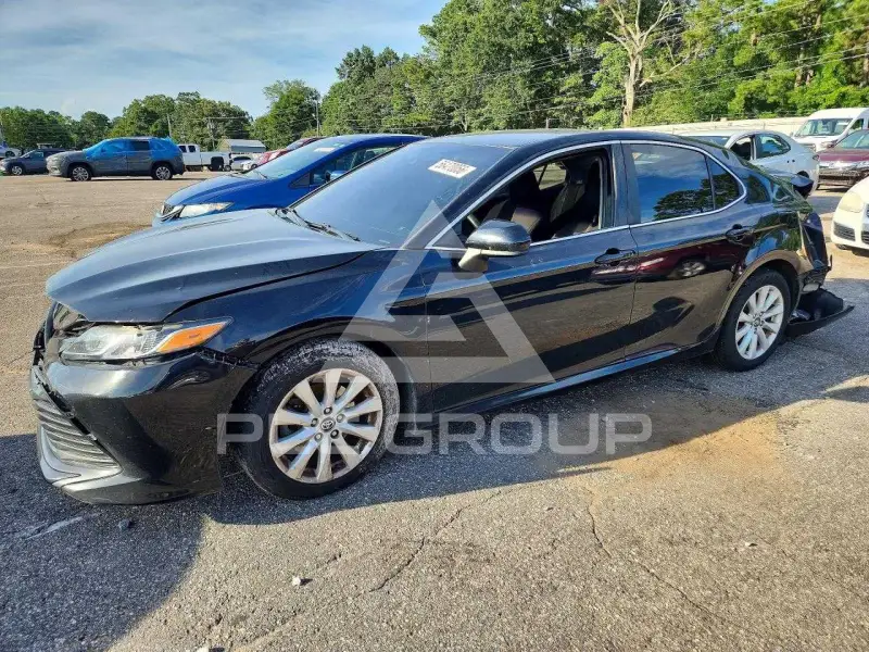 2020 Toyota CAMRY photo