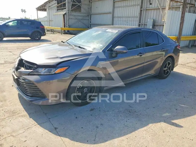 2020 Toyota CAMRY фото