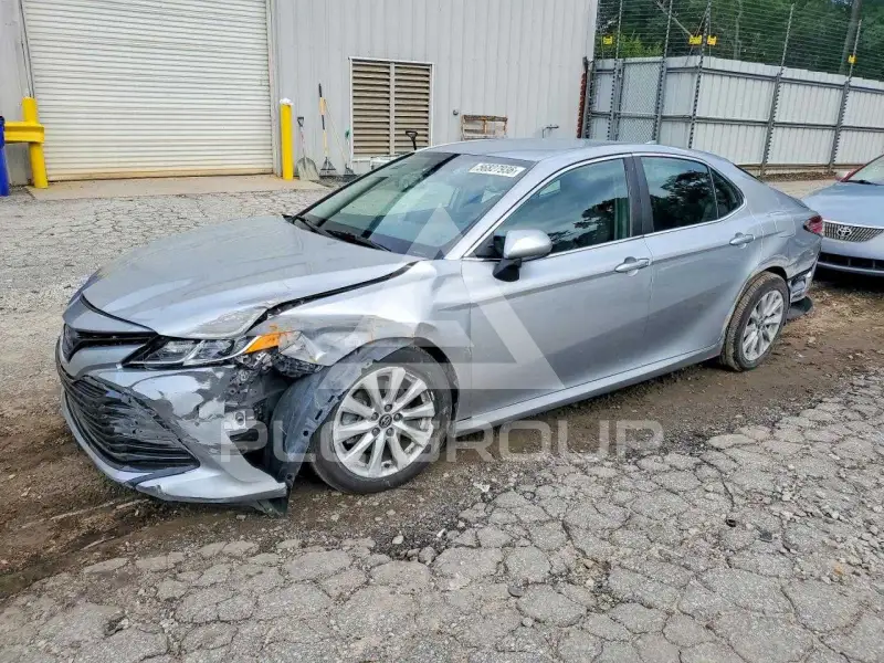 2020 Toyota CAMRY фото