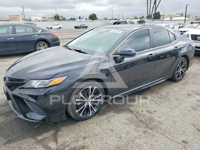 2020 Toyota CAMRY фото