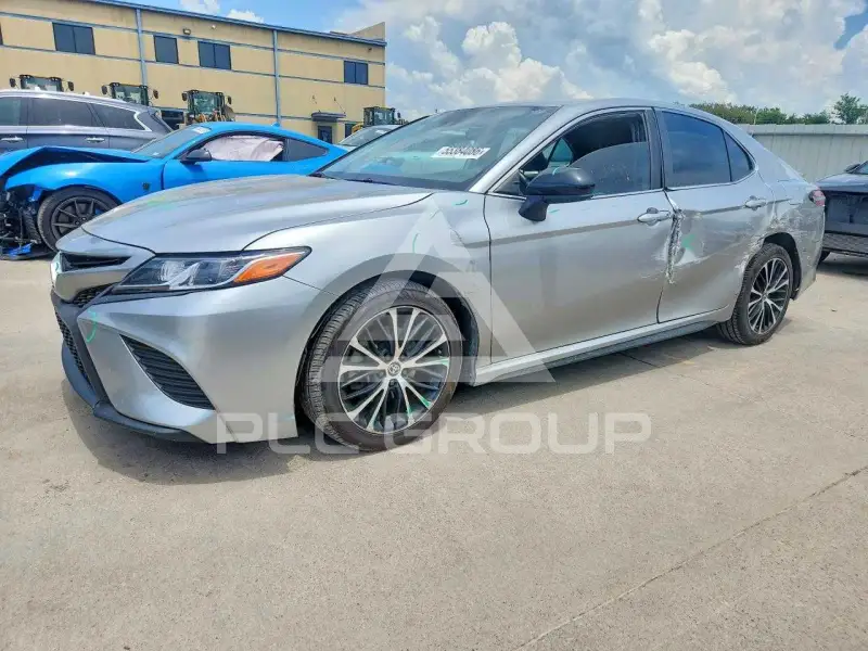2020 Toyota CAMRY фото