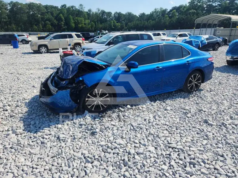2020 Toyota CAMRY photo