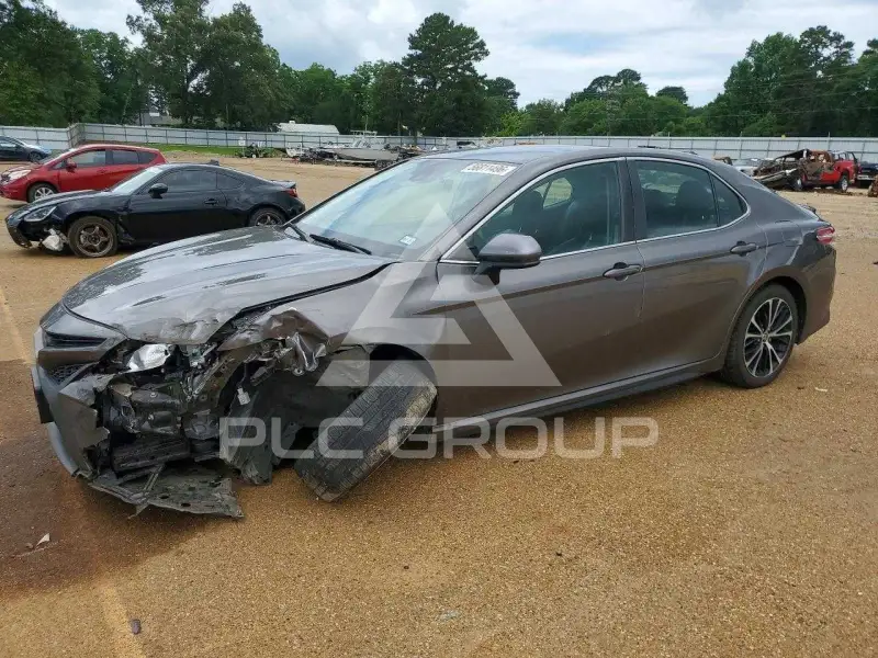 2020 Toyota CAMRY фото