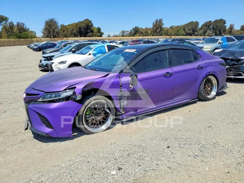 2020 Toyota CAMRY фото