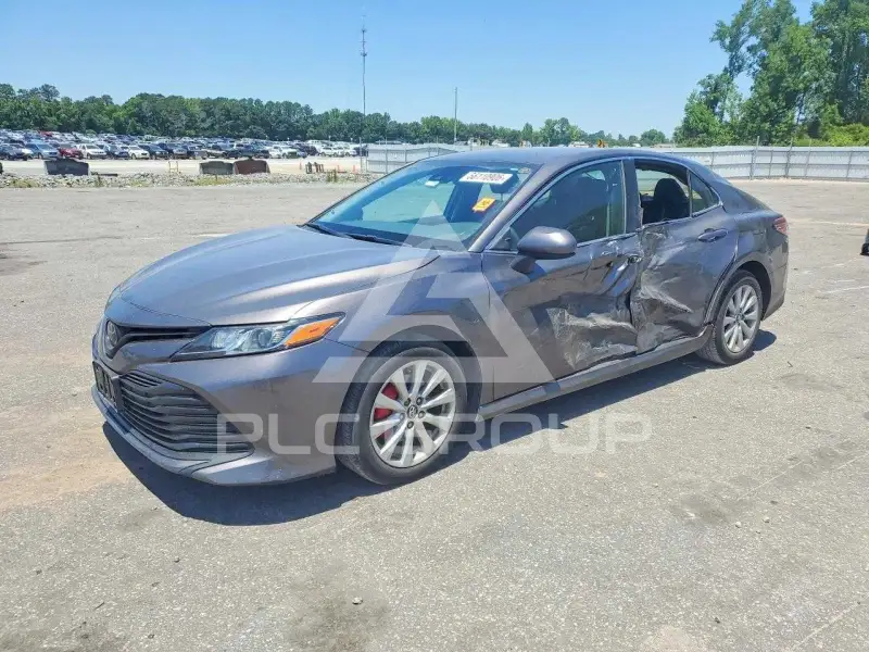 2020 Toyota CAMRY фото