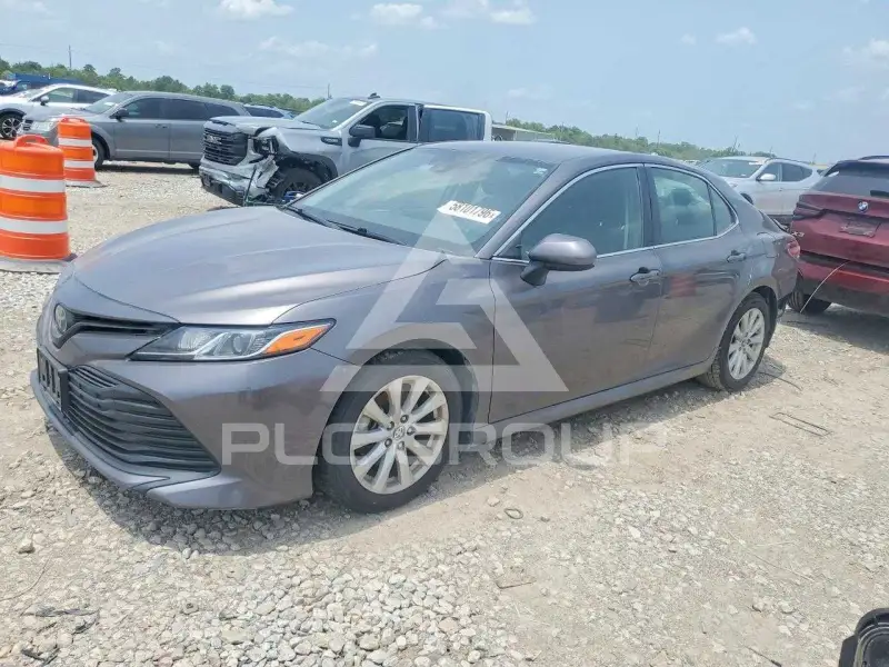 2020 Toyota CAMRY фото