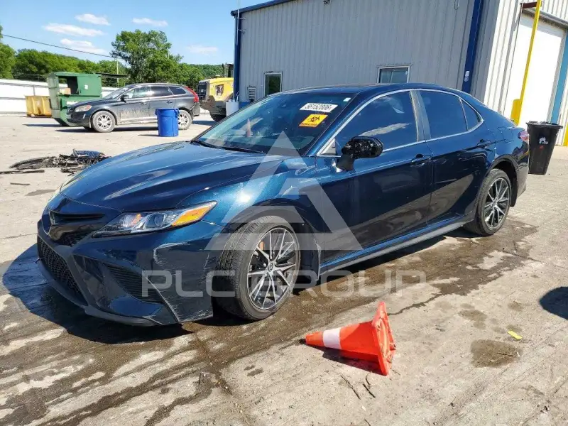 2020 Toyota CAMRY photo