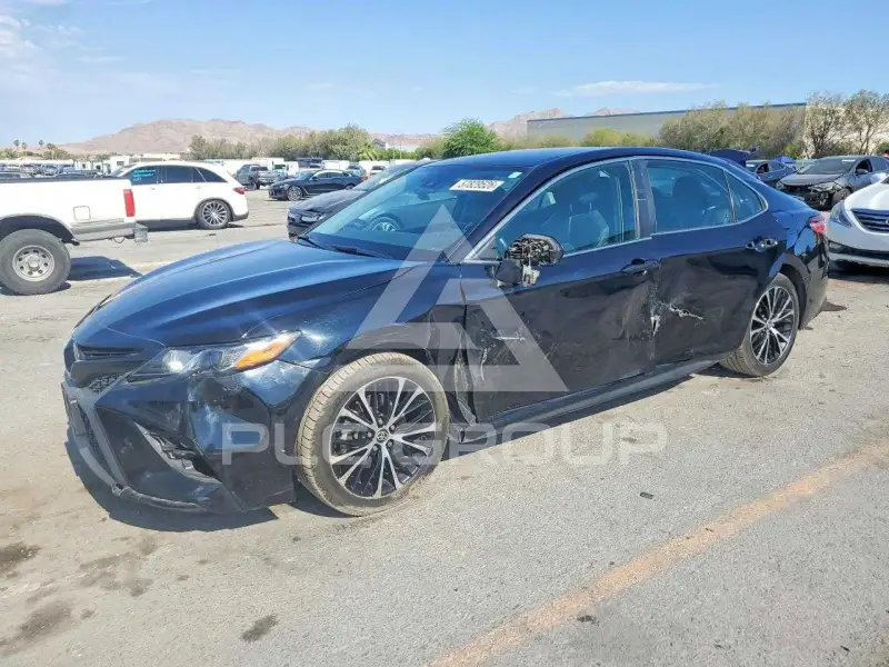 2020 Toyota CAMRY фото