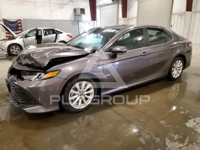 2020 Toyota CAMRY фото