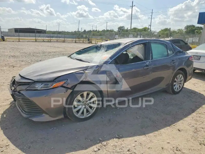 2020 Toyota CAMRY фото