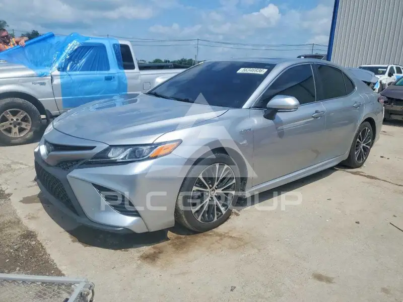 2020 Toyota CAMRY фото