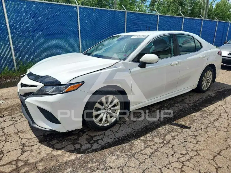 2020 Toyota CAMRY photo