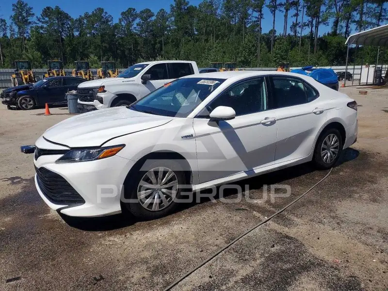2020 Toyota CAMRY фото