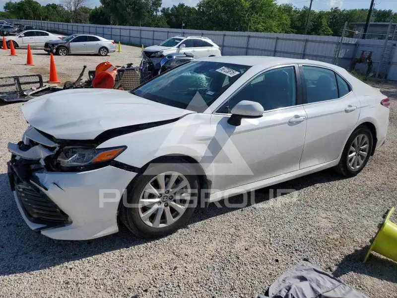 2020 Toyota CAMRY фото