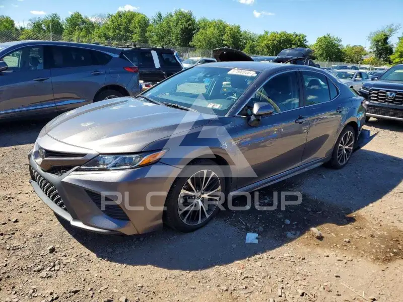 2020 Toyota CAMRY фото