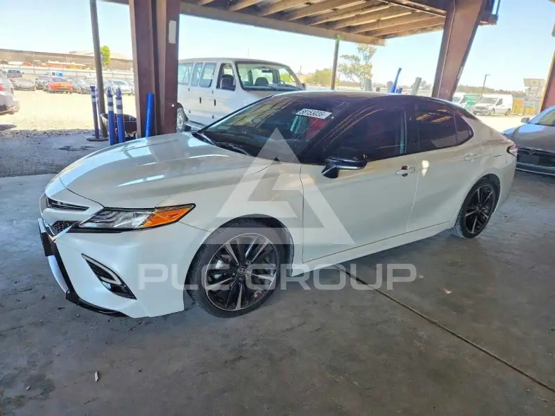 2020 Toyota CAMRY фото