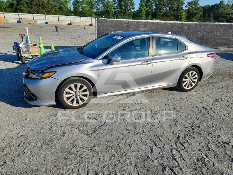 2020 Toyota CAMRY фото