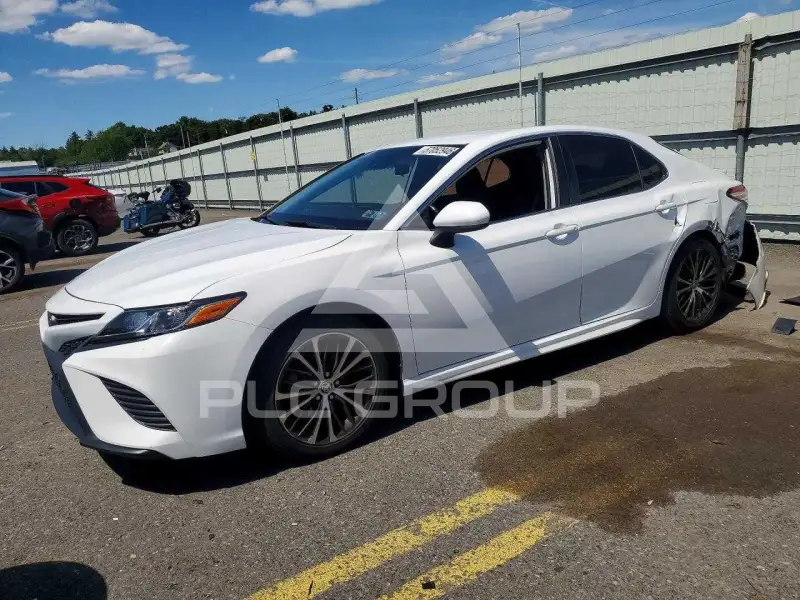 2020 Toyota CAMRY фото