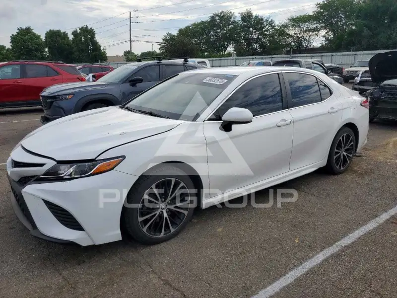 2020 Toyota CAMRY фото
