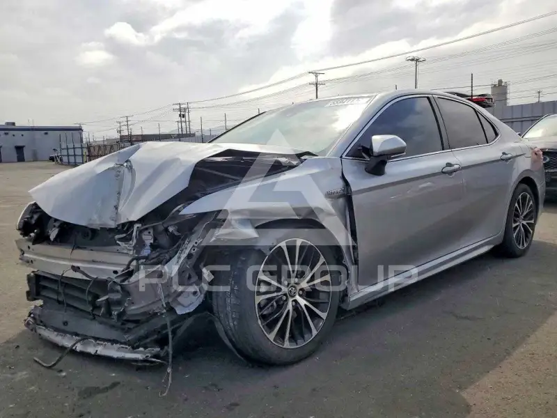 2020 Toyota CAMRY фото