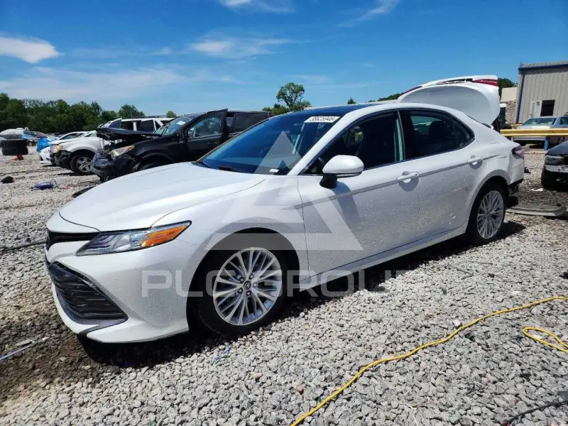 2020 Toyota CAMRY photo