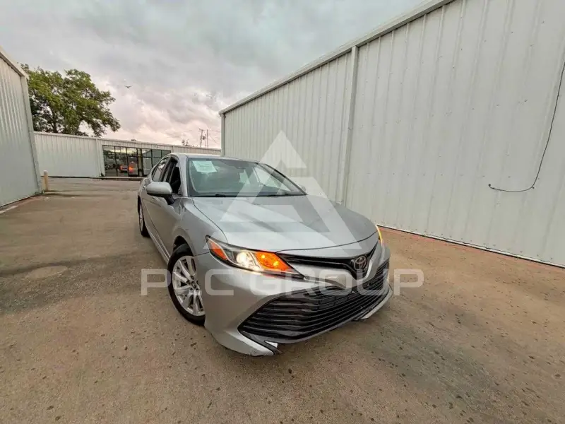 2020 Toyota CAMRY фото