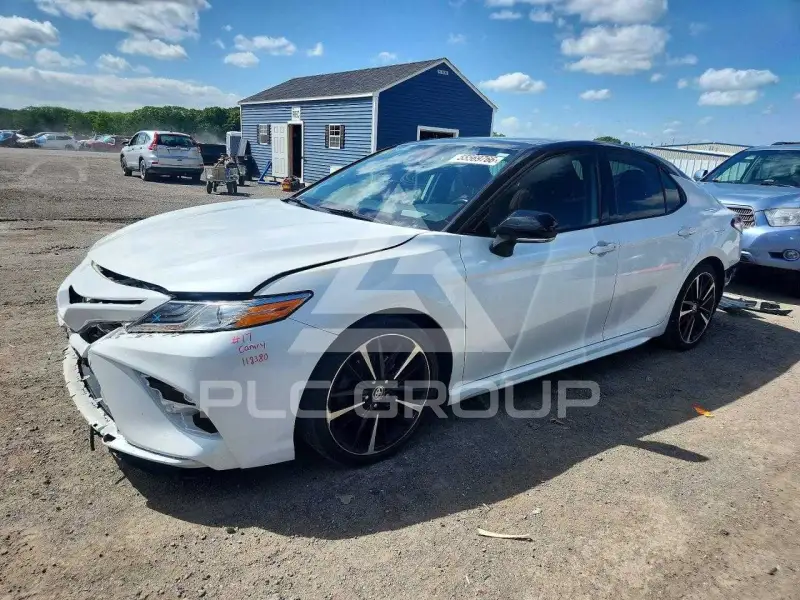 2020 Toyota CAMRY фото