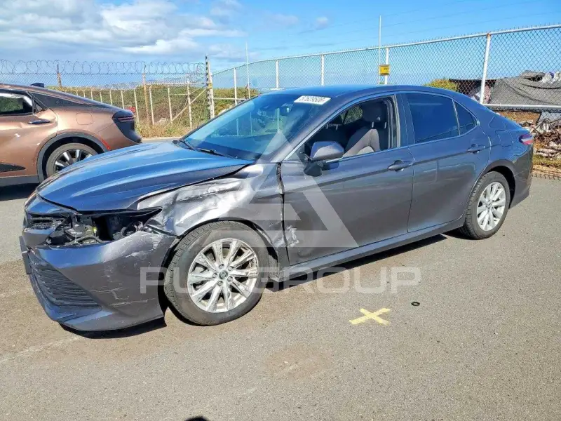 2020 Toyota CAMRY photo