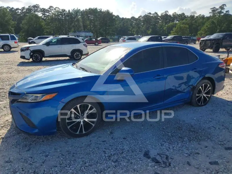 2020 Toyota CAMRY фото