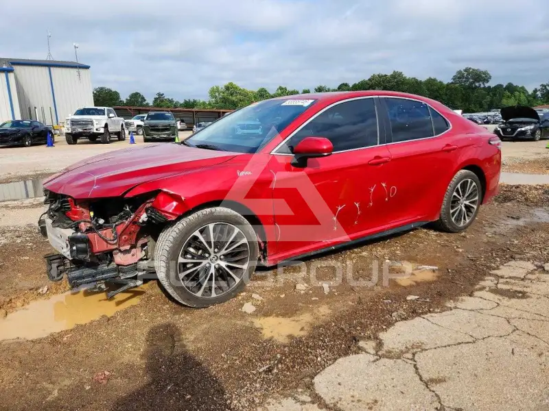 2020 Toyota CAMRY фото
