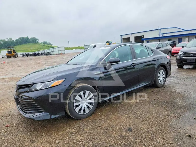 2020 Toyota CAMRY photo