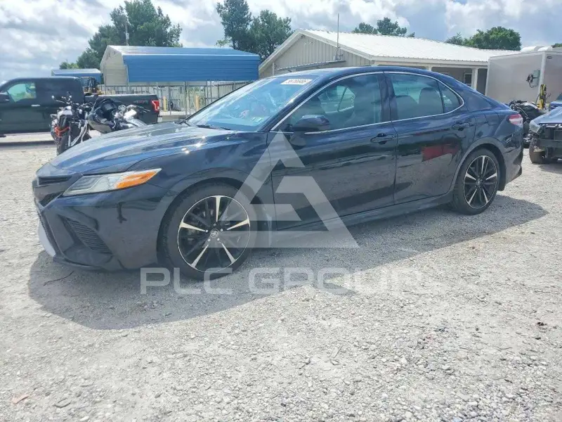 2020 Toyota CAMRY фото