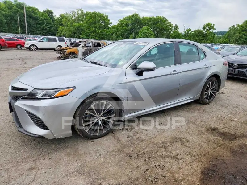 2020 Toyota CAMRY фото