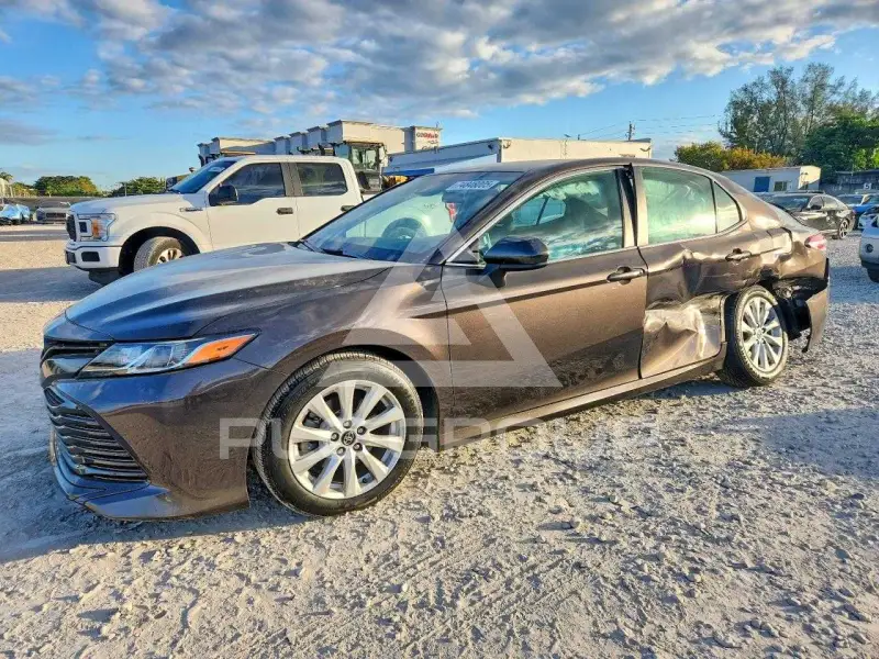 2020 Toyota CAMRY фото