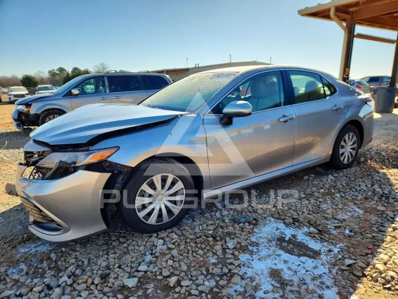 2020 Toyota CAMRY фото