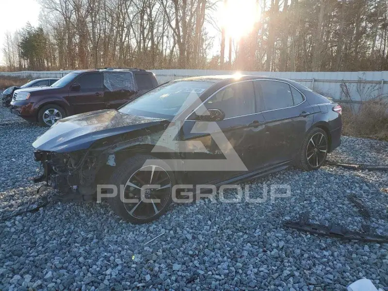 2020 Toyota CAMRY фото