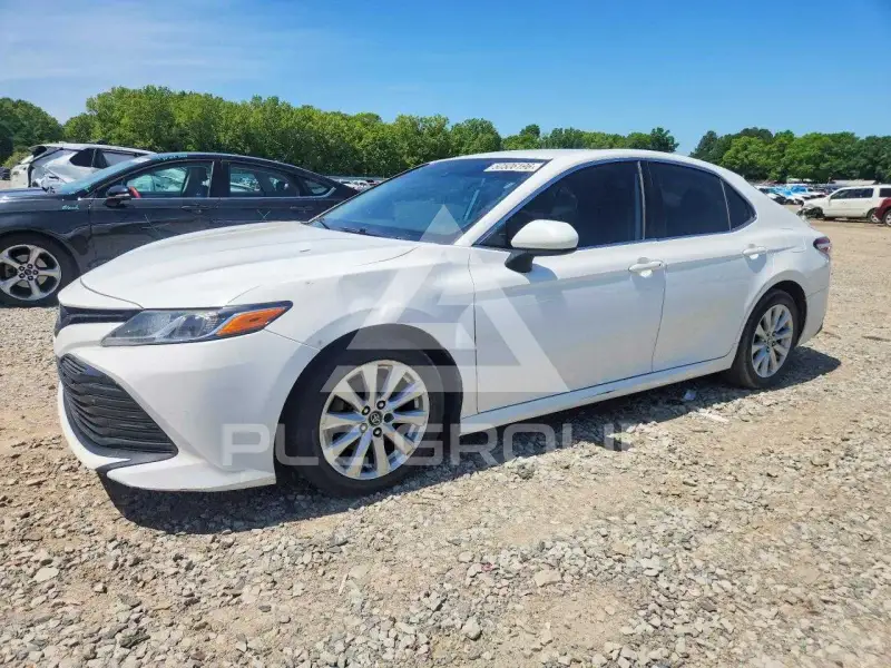 2020 Toyota CAMRY фото