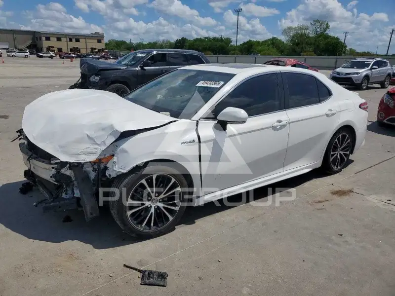 2020 Toyota CAMRY фото