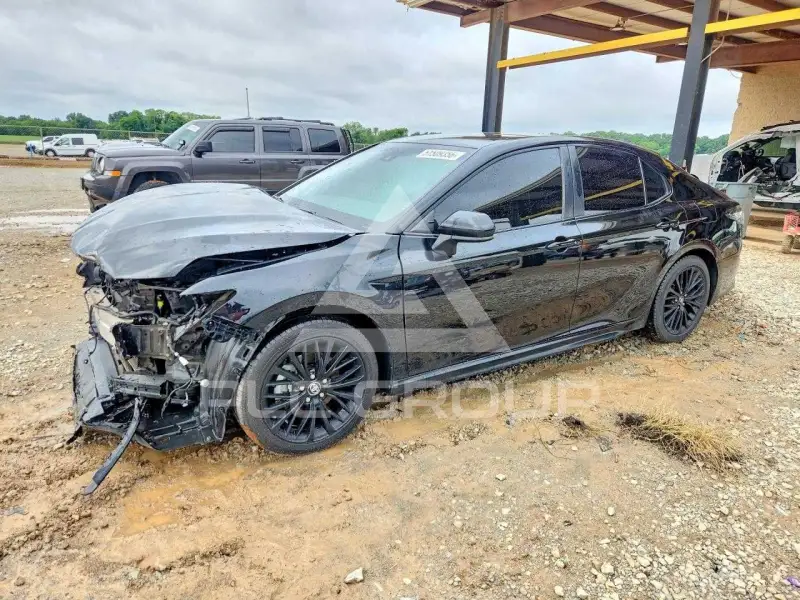 2020 Toyota CAMRY фото