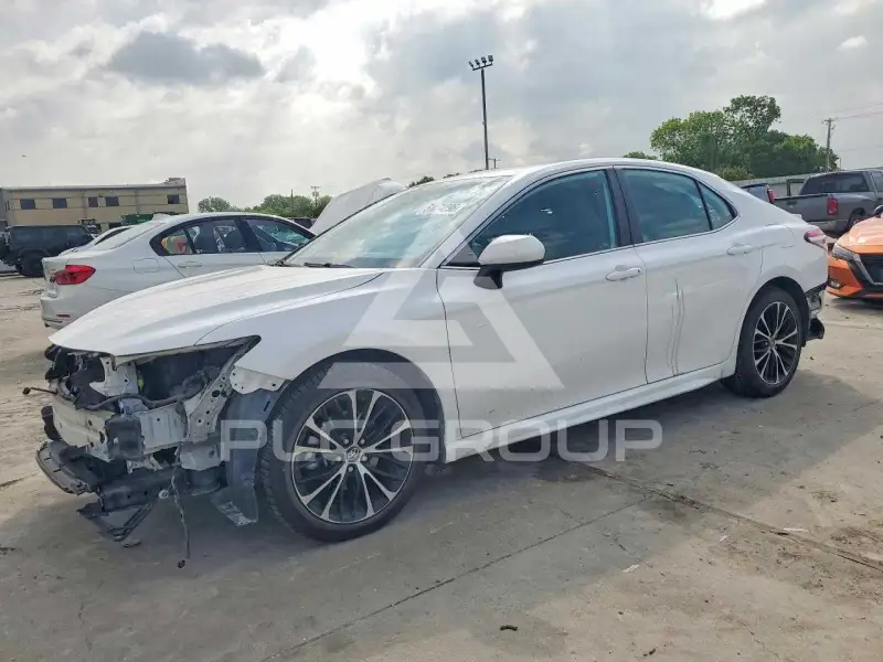 2020 Toyota CAMRY фото