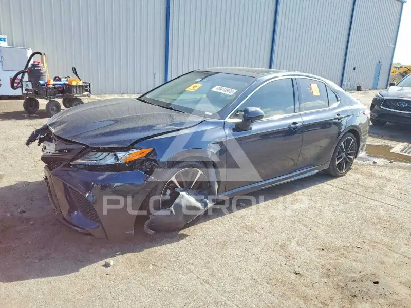 2020 Toyota CAMRY фото