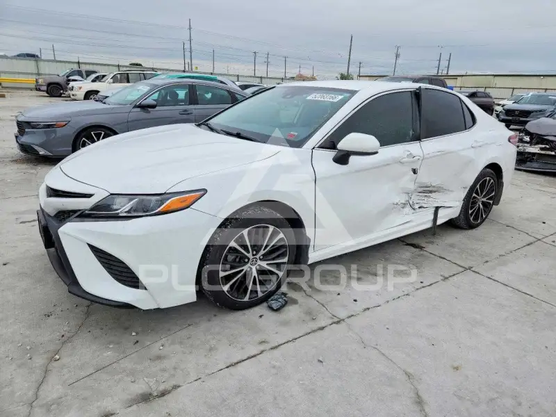 2020 Toyota CAMRY photo