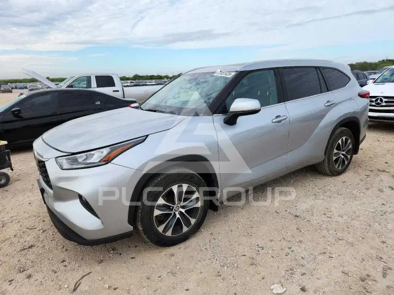2020 Toyota Highlander фото