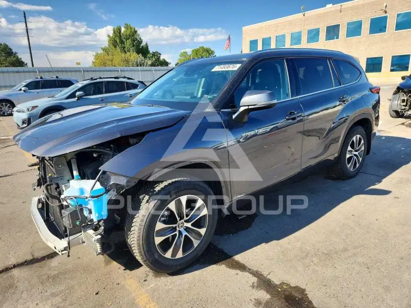 2020 Toyota Highlander фото